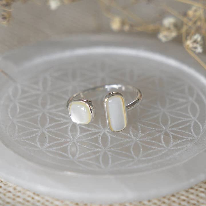 Stone Sister Ring-mother of pearl for wholesale by Glee Jewelry