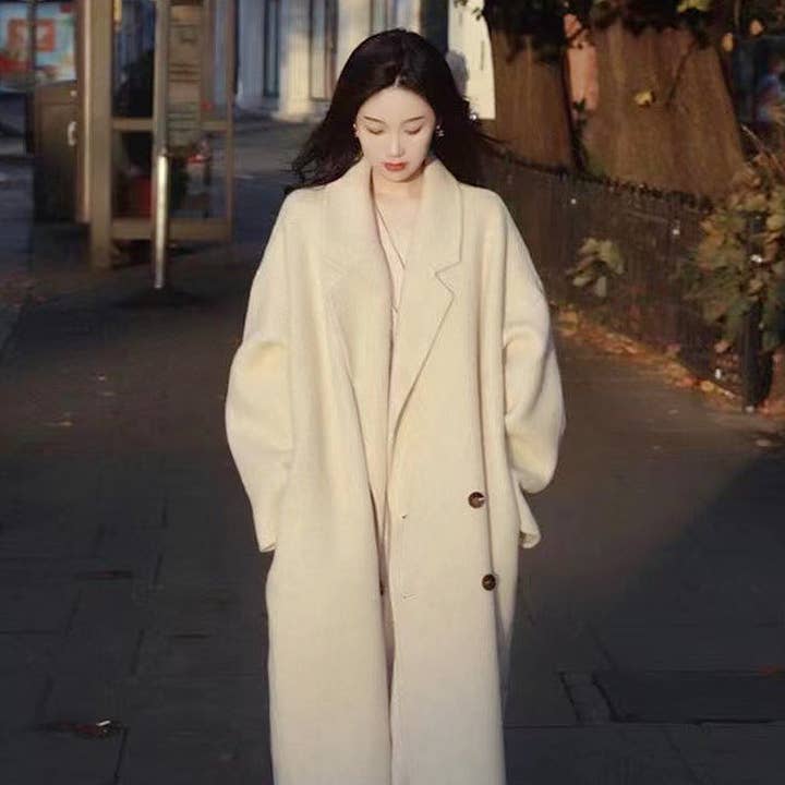 Kleine hoogwaardig wollen jas voor dames voor wholesale door Maiden-Art MindfulChic Fashion