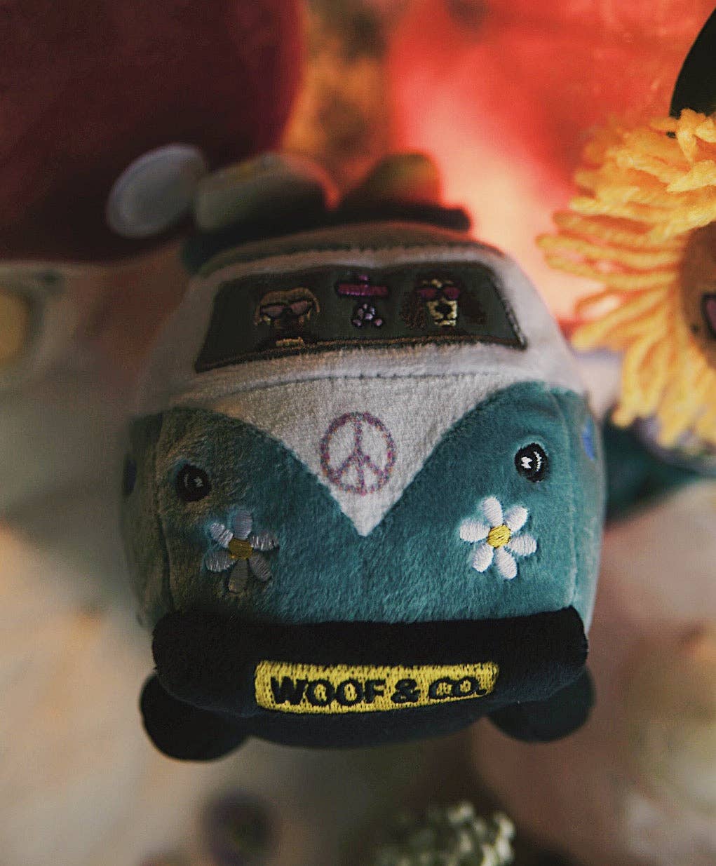 Woof & Co. - Wholesale Pet Plush Toy - Dog - Hippie Van9