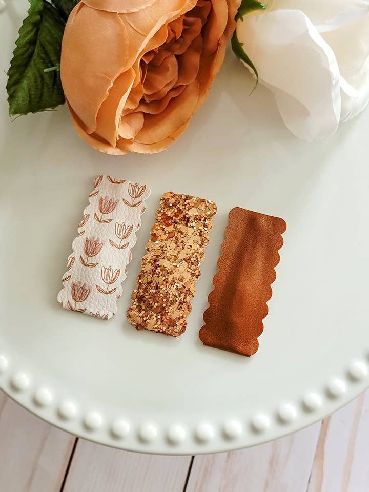 2.5" Rectangle Scallop Snap Clip 3pak-Neutral Tulips for wholesale by Dainty Delights Creations