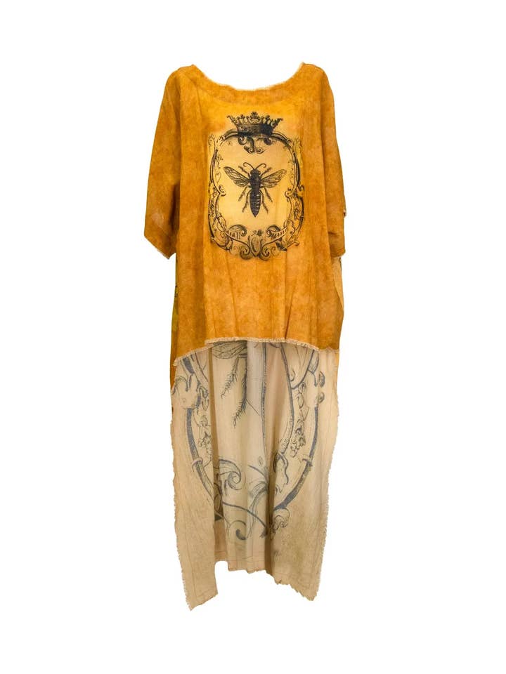 LeParisPetit by I Love Linen – wholesale Tunika - Dam – Hi-Lo-tunika med drottningbi-tryck i grått eller guld3