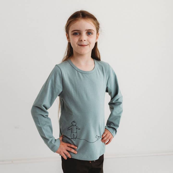 The Wanderer Top | Shallow Seas | Camiseta infantil manga larga para venta al por mayor de Wild Island Co