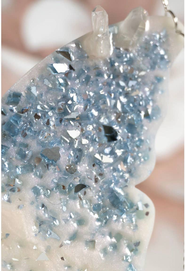 Grey Stone boutique – wholesale Suncatcher – Handmade Butterfly Crystal Suncatcher: Quartz Rainbow Maker7