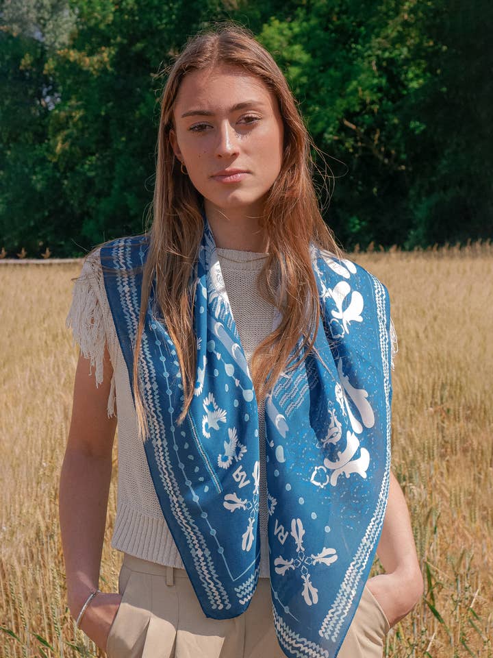 Silk scarf Virginie Riou "Le bandana bleu" for wholesale by Virginie Riou