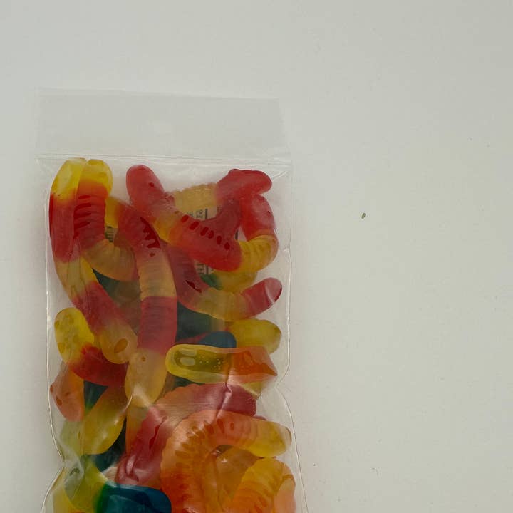 Vers en gélatine sans sucre pour la vente par The Penny Candy Store