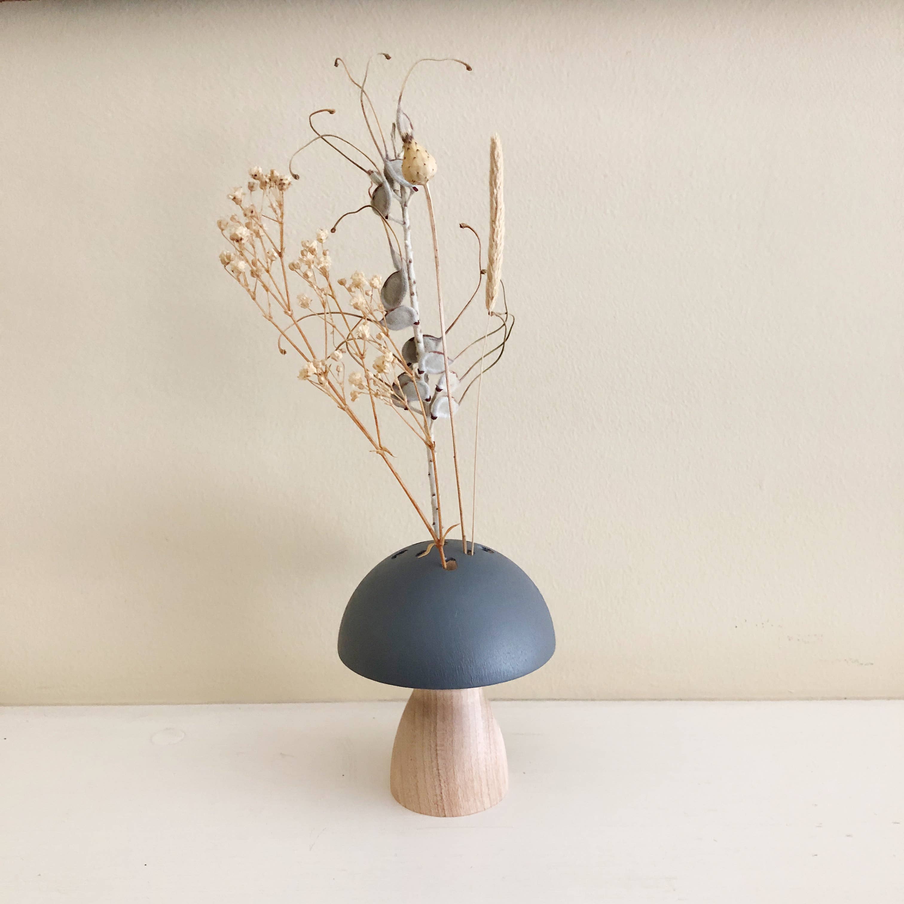 Stacy Wong - Wholesale Vase - Large Mushroom Vase - Mid Modern Base4
