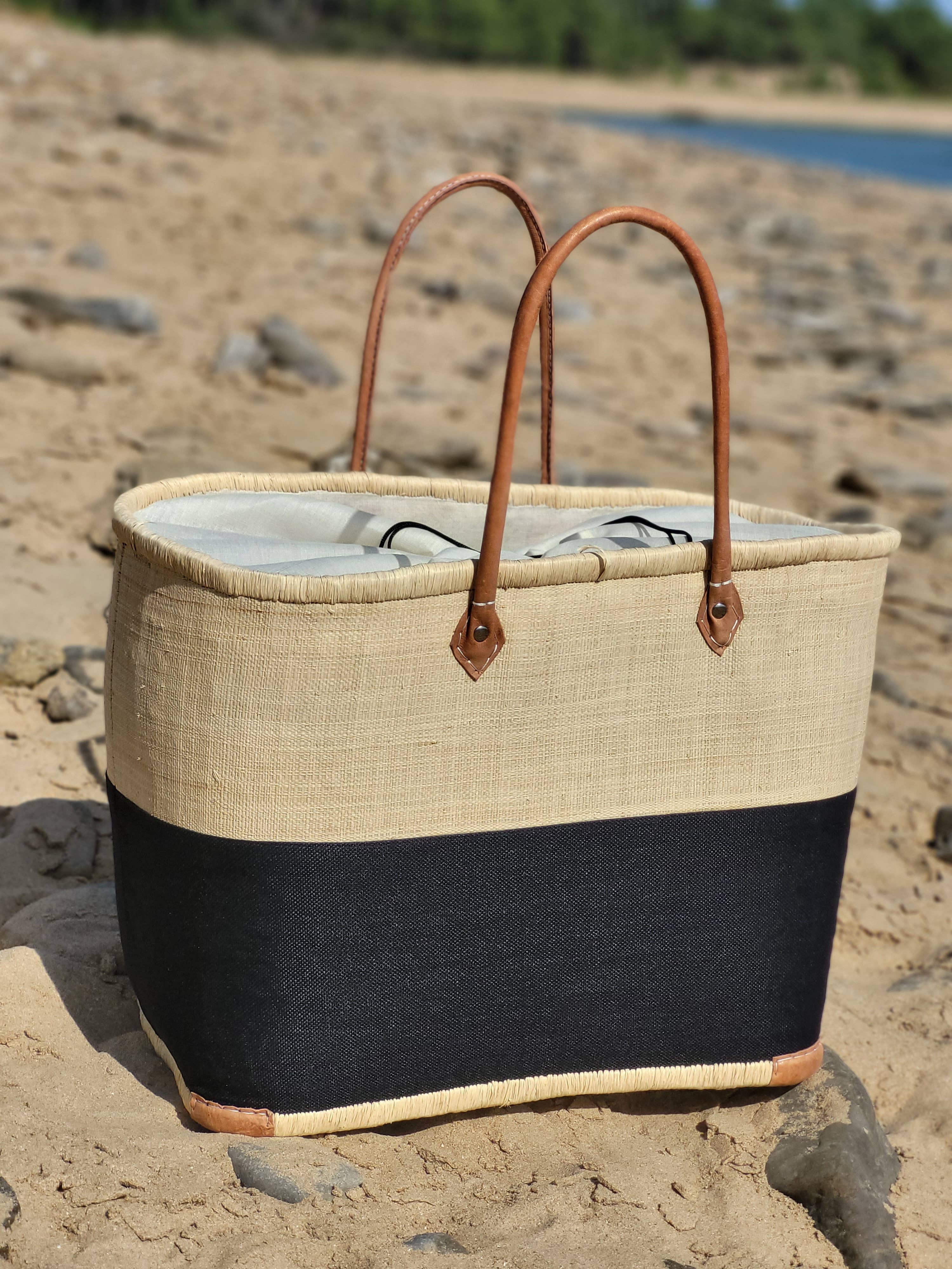 Nature et Fibre - Wholesale Beach Bag - Extra large family beach bag, straw beach basket,2
