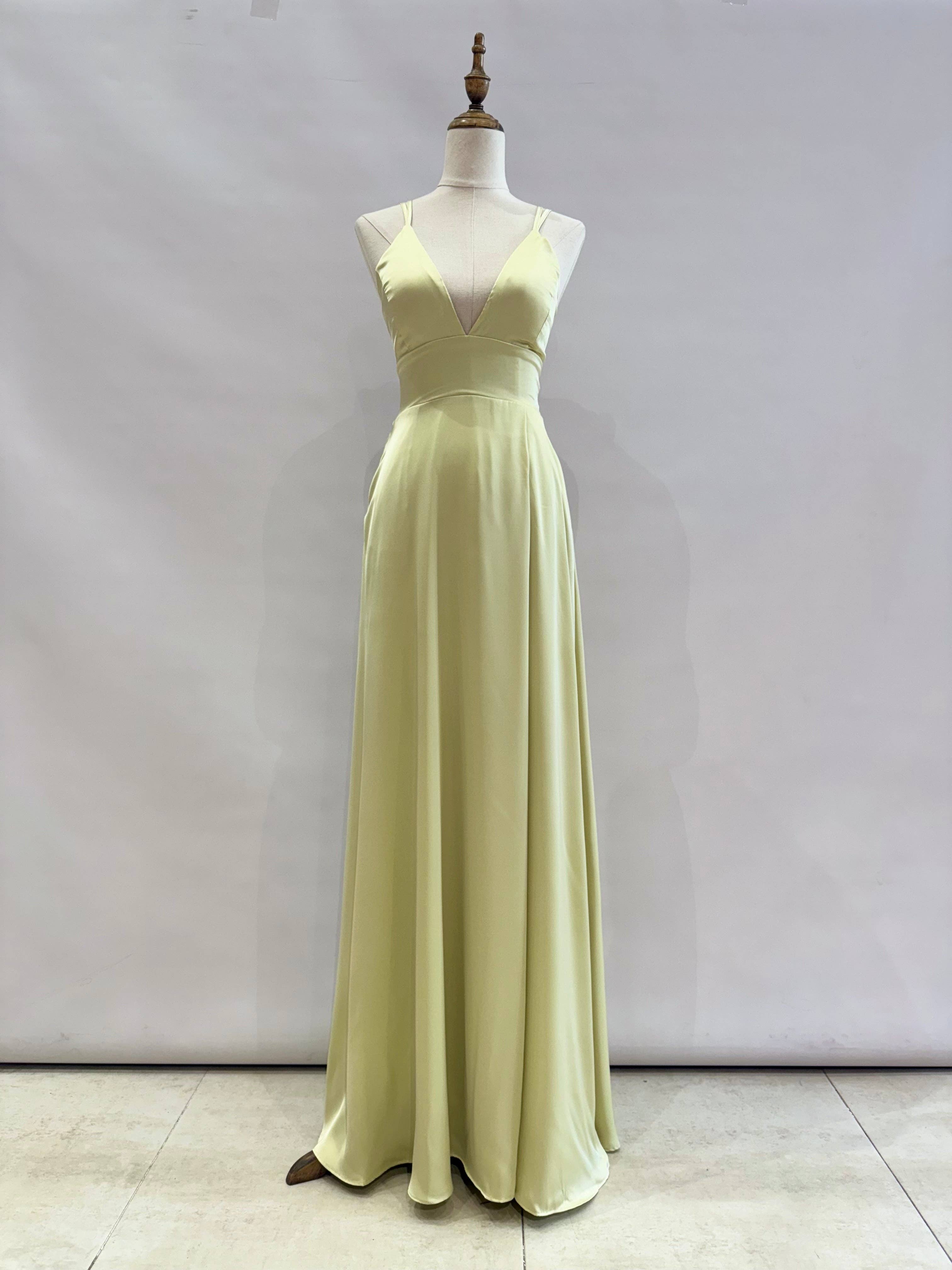Invitadissimas – wholesale Gown – Women's – Satin dress 2238915