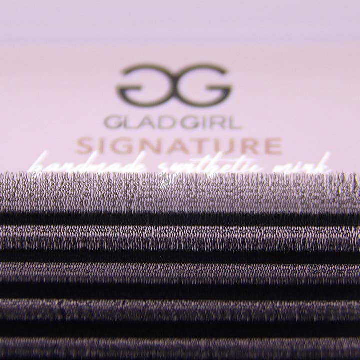 GladGirl - Vendita all'ingrosso Ciglia finte - Ciglia Neptune Signature Mink a Lunghezza Mista - Curvatura D7