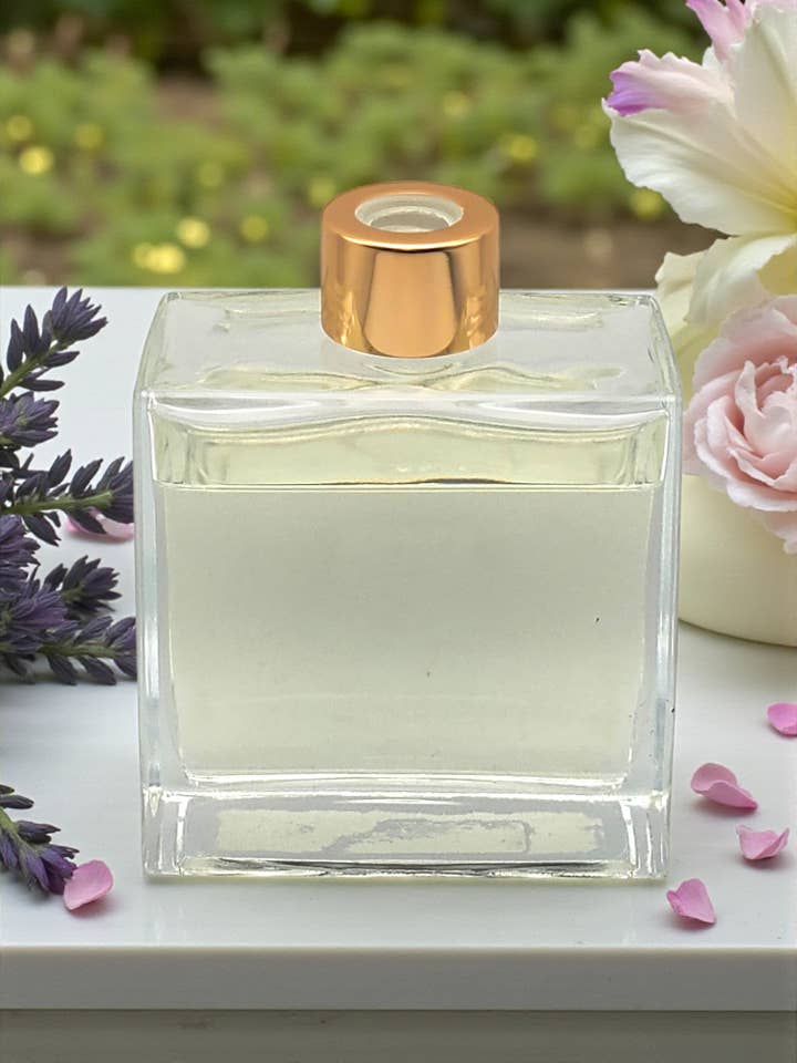 Dreamy French Spa Reed Diffuser 6oz for wholesale by Morgan Paris Skin Boutique