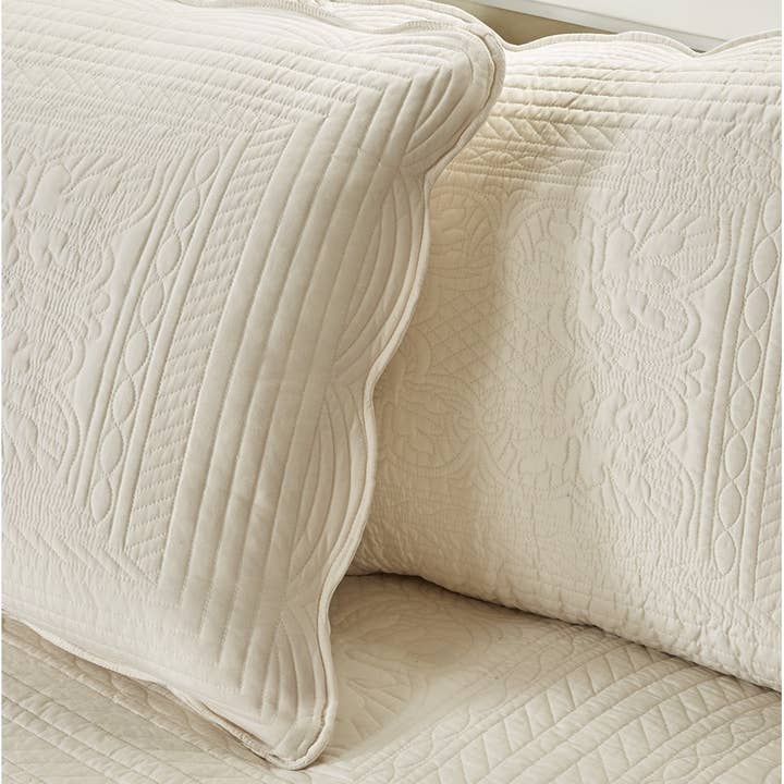 Olliix - Wholesale Bedding Set - 6 Piece Scalloped Edge Daybed Cover Set32