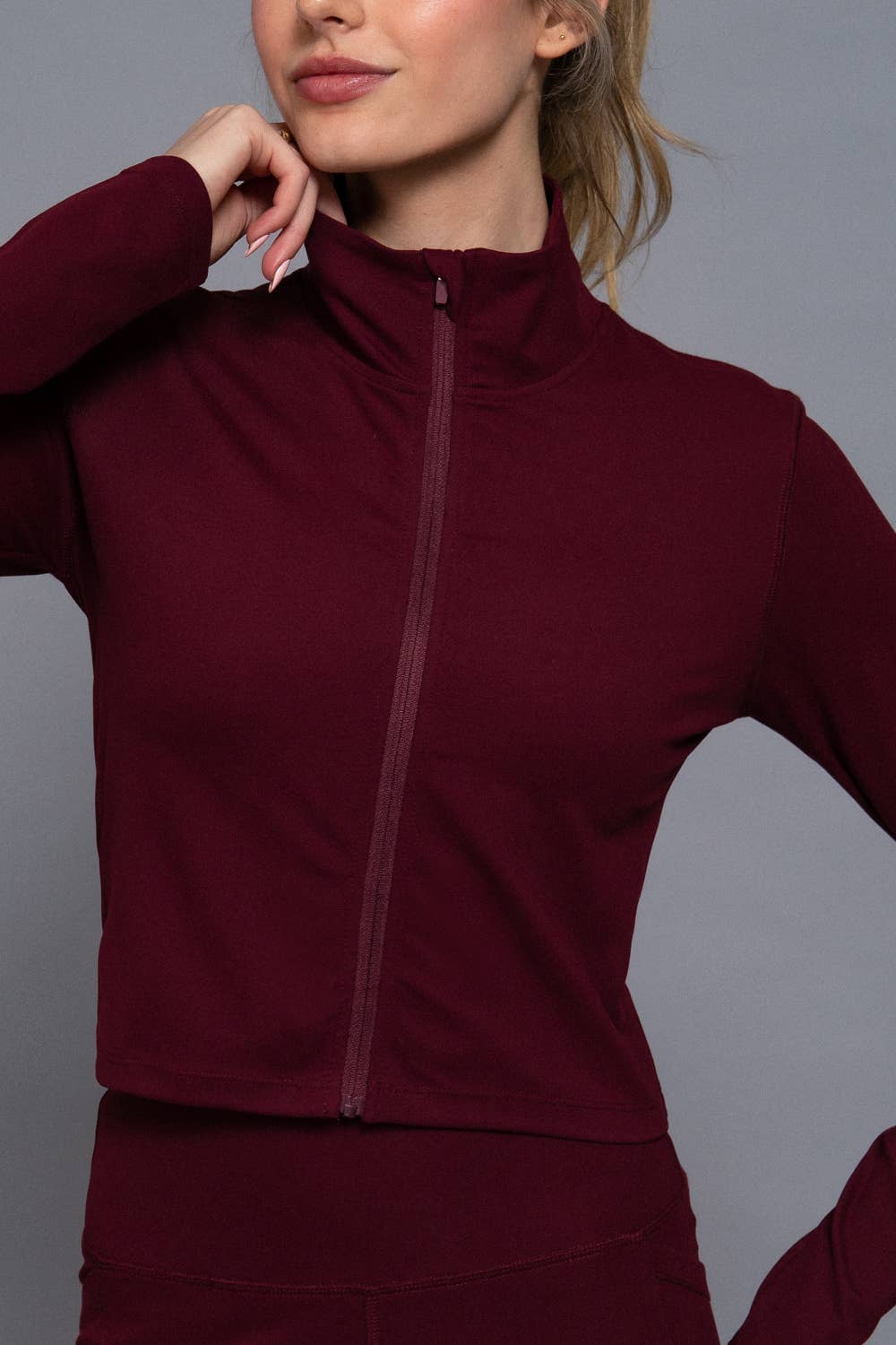 Active Basic | Active USA - Venta al por mayor Chaqueta deportiva - Mujer - Chaqueta de entrenamiento con cremallera, cuello alto y manga larga11