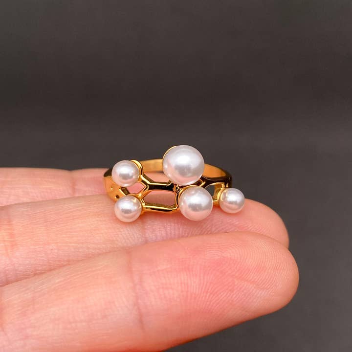 Pearl Inlaid 18K Gold Plated Stainless Steel Ring - FGS for wholesale by Mio Queena