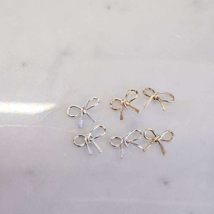 Half Moon Jewelry Designs - Wholesale Individual Charm/Pendant - Bow connector for permanent jewelry, GF or SS