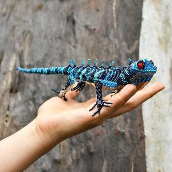 Blauer Gecky - Einheimische Perlen-Gecko-Figur für den Großhandel von Mother Sierra