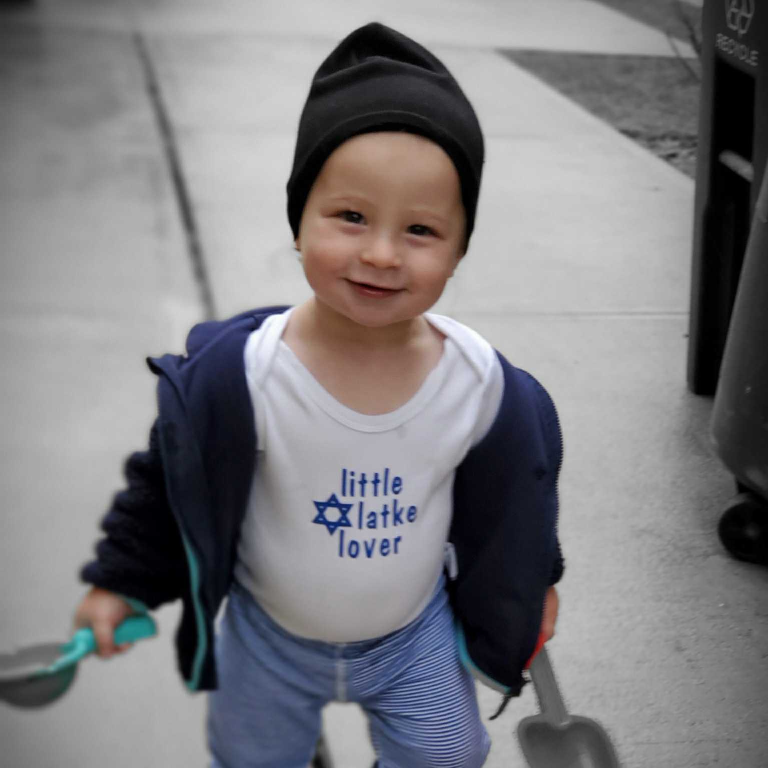 Salt and Sparkle - Wholesale Bodysuit (Non-Footed) - Baby - Little Latke Lover Chanukah Baby Bodysuit or T-Shirt1