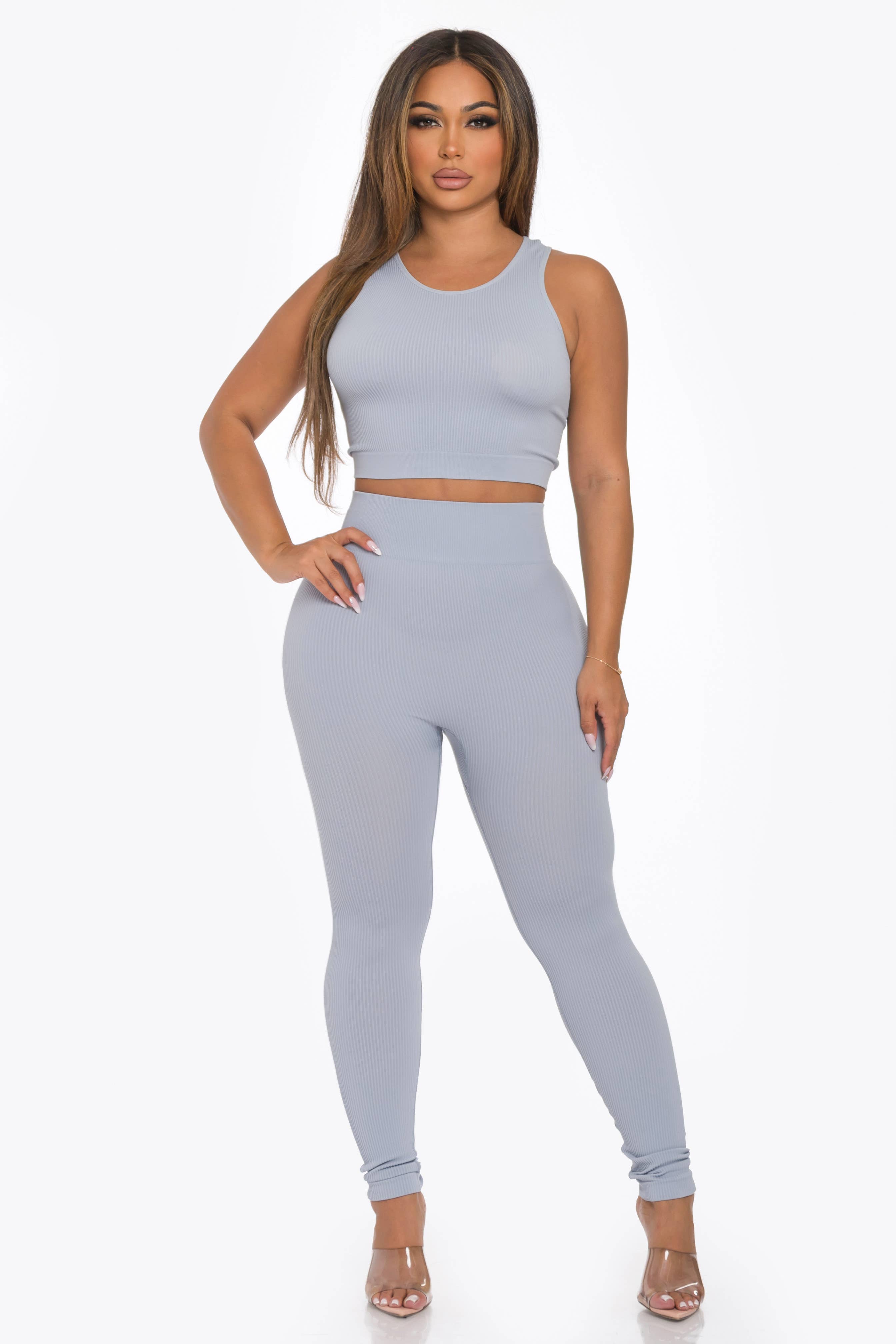 Lime All the Time - Vendita all'ingrosso Completo sportivo - Donna - Set 2 pezzi sportivo: top crop e leggings6