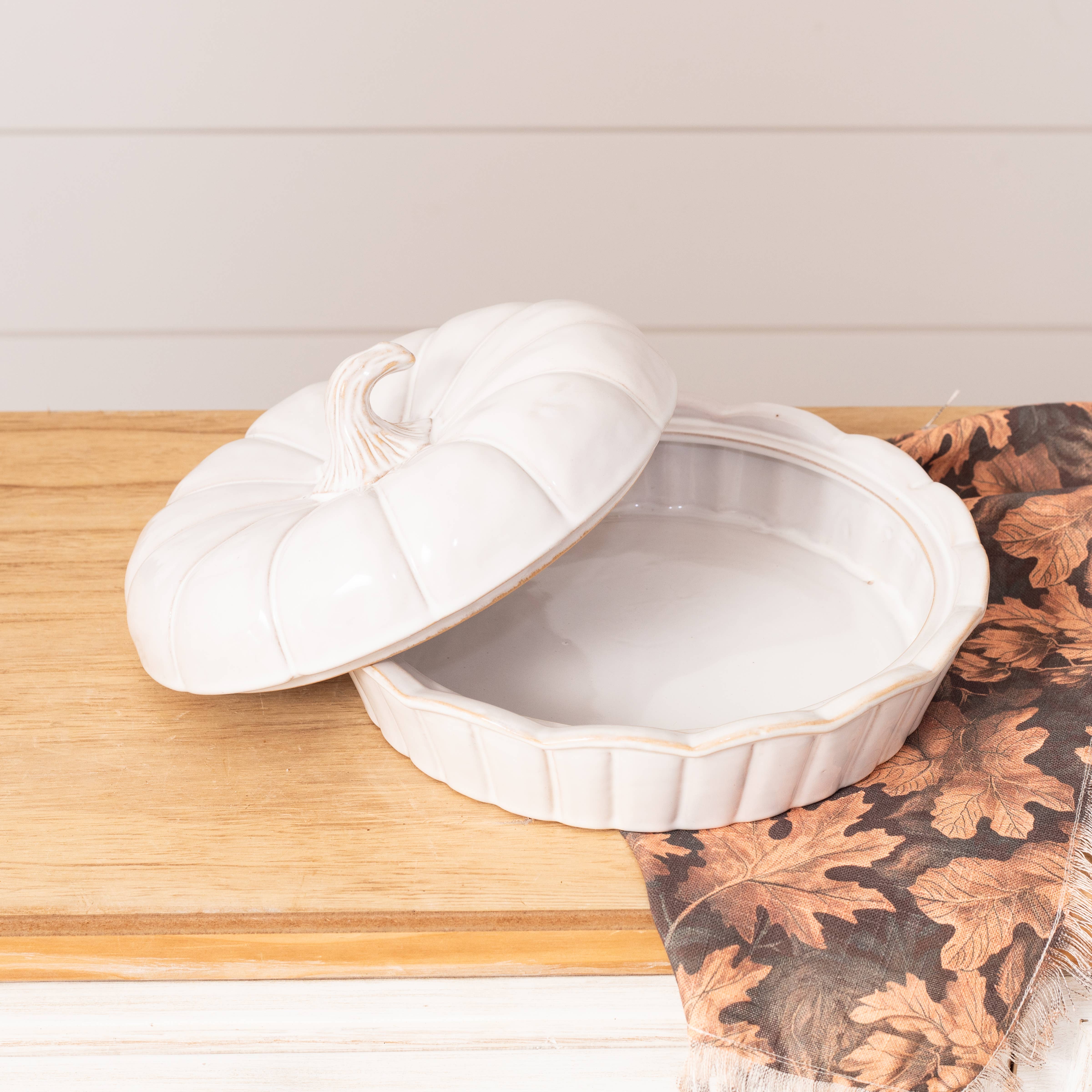 Audrey's Home & Gift - Wholesale Decorative Plate/Dish/Bowl - White Pumpkin Covered 9 Inch Dish (PC)1