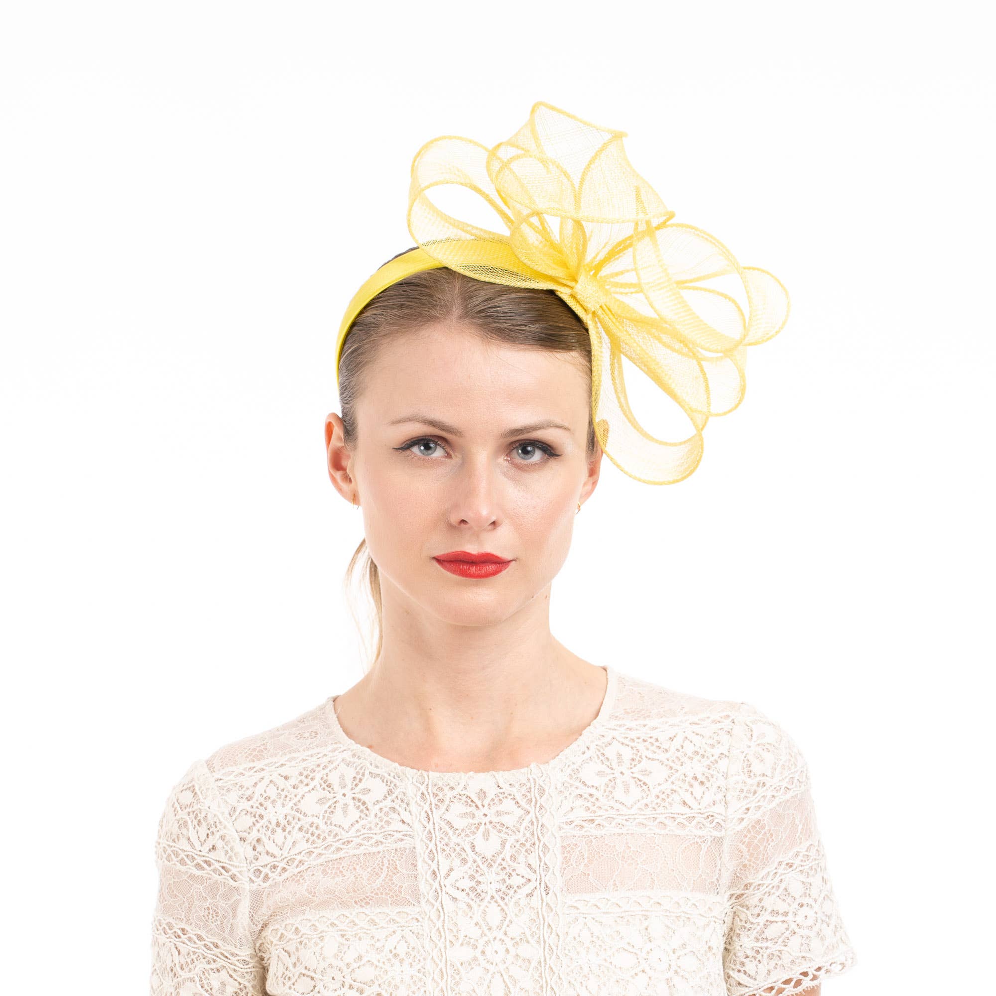 KaKyCo – wholesale Fascinator-hatt - Dam – Sinamay-loopfascinator på 2,5 cm hårband | 5938H0