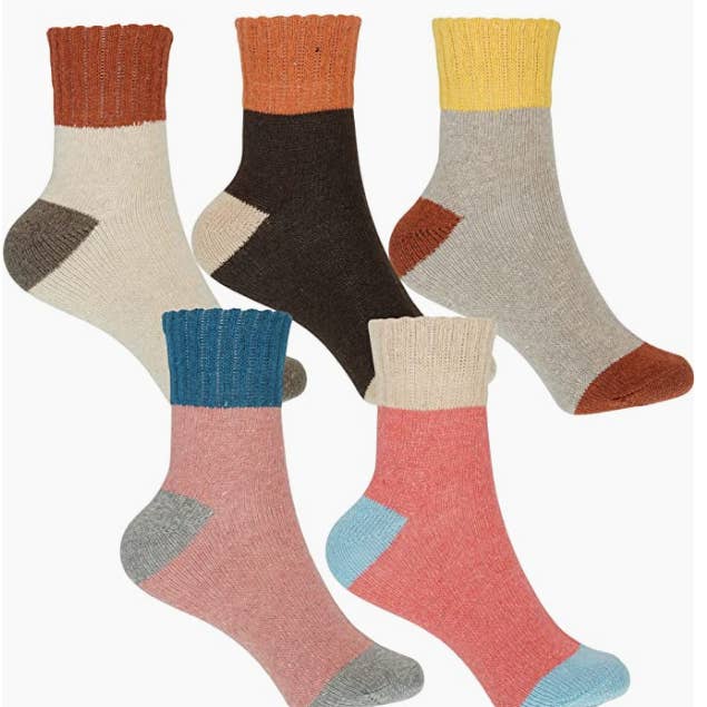 My Wholesale Warehouse - Wholesale Socks - Women's - Generise Pack of 5 Pairs Ladies Thick Wooly Socks0
