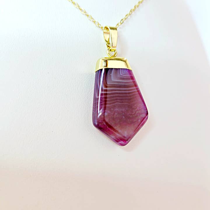 Smooth Purple Stone Pendant Necklace for wholesale by Pretty Pickie