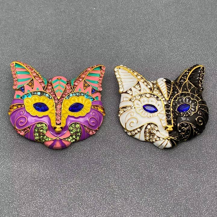 Mio Queena – wholesale Brosch – Rhinestone Emalj Kattmask Brosch1