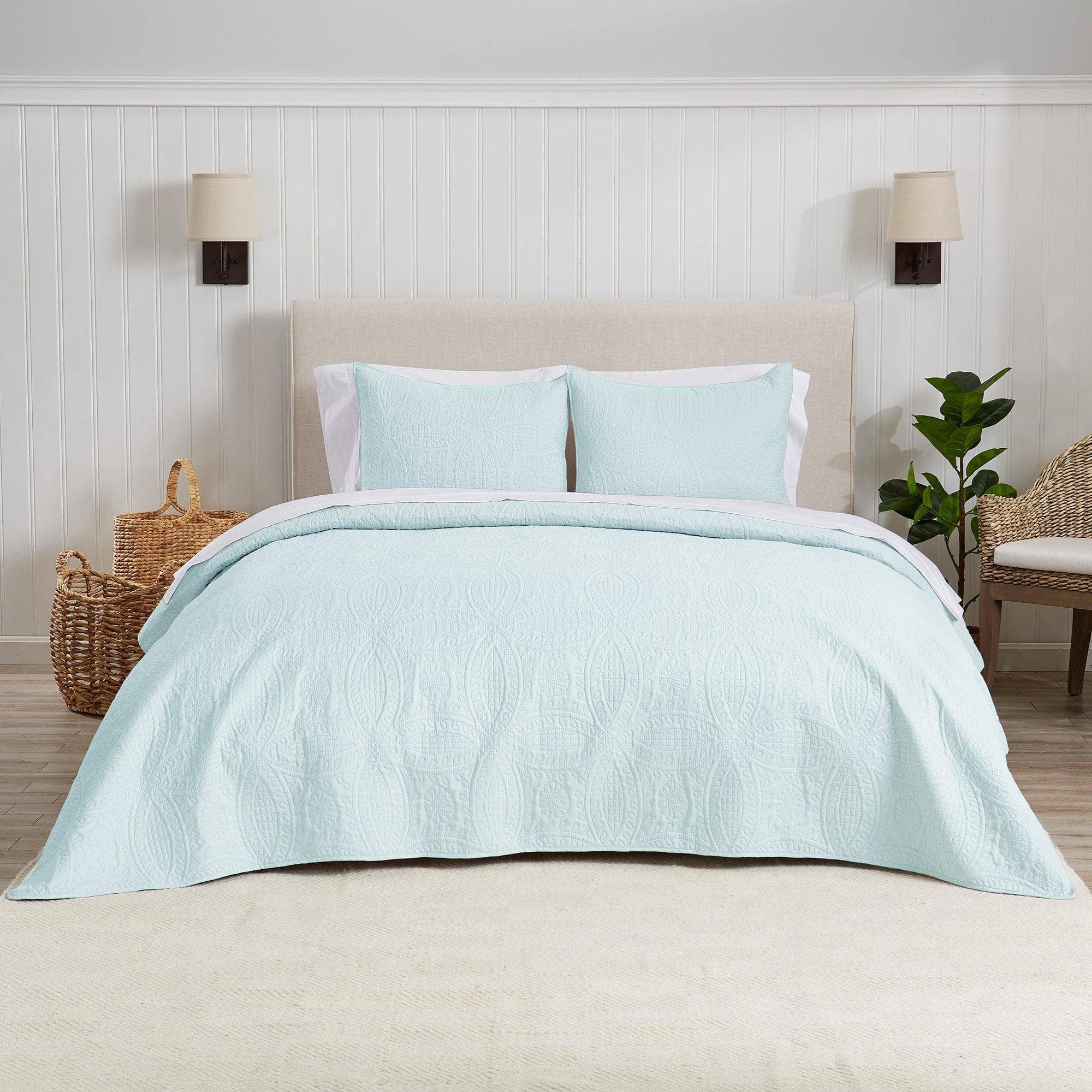 BH Collective - Wholesale Bedding Set - Oversized Quilt & Sham Set - Medallion Stitch - Clara6