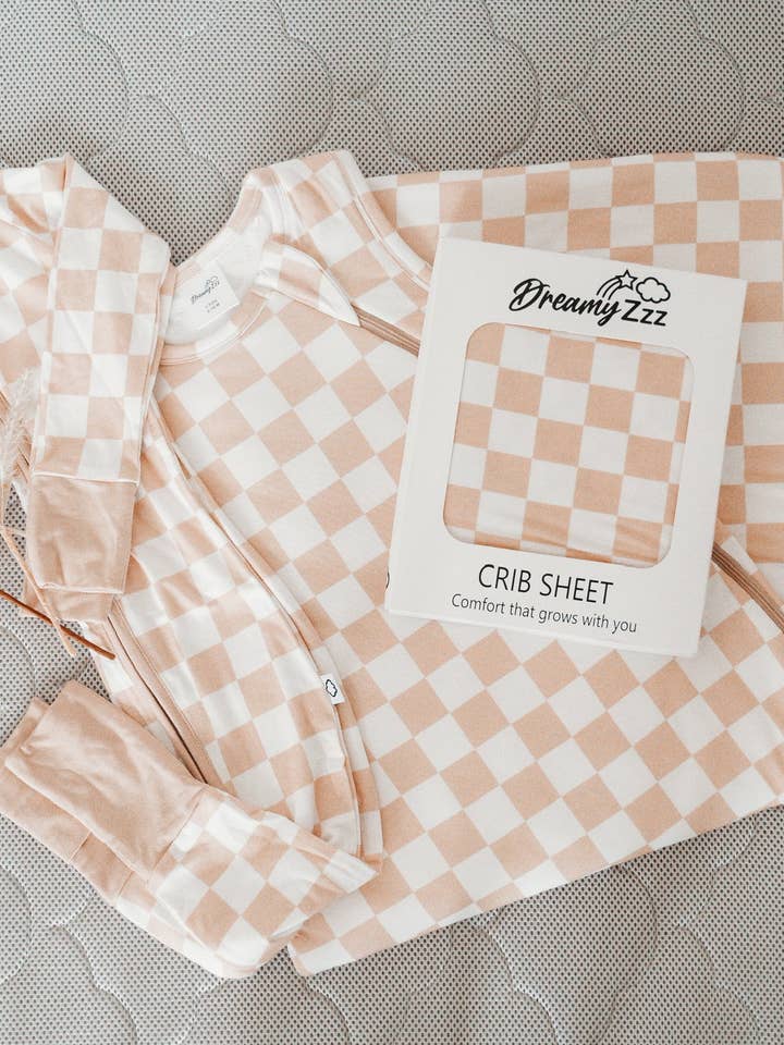 SANDY CHECKERS DREAM CRIB SHEET for wholesale by Dream Big Little Co.