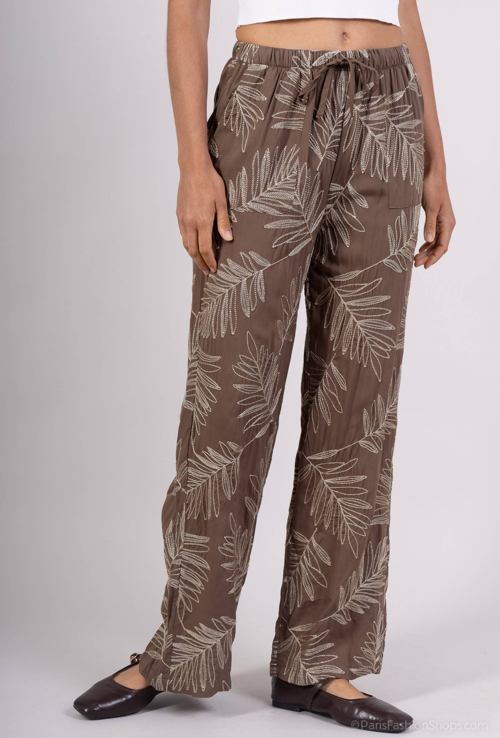 KY CREATION PARIS - Wholesale Pants - Women's - Fluid pants with a golden palm pattern8