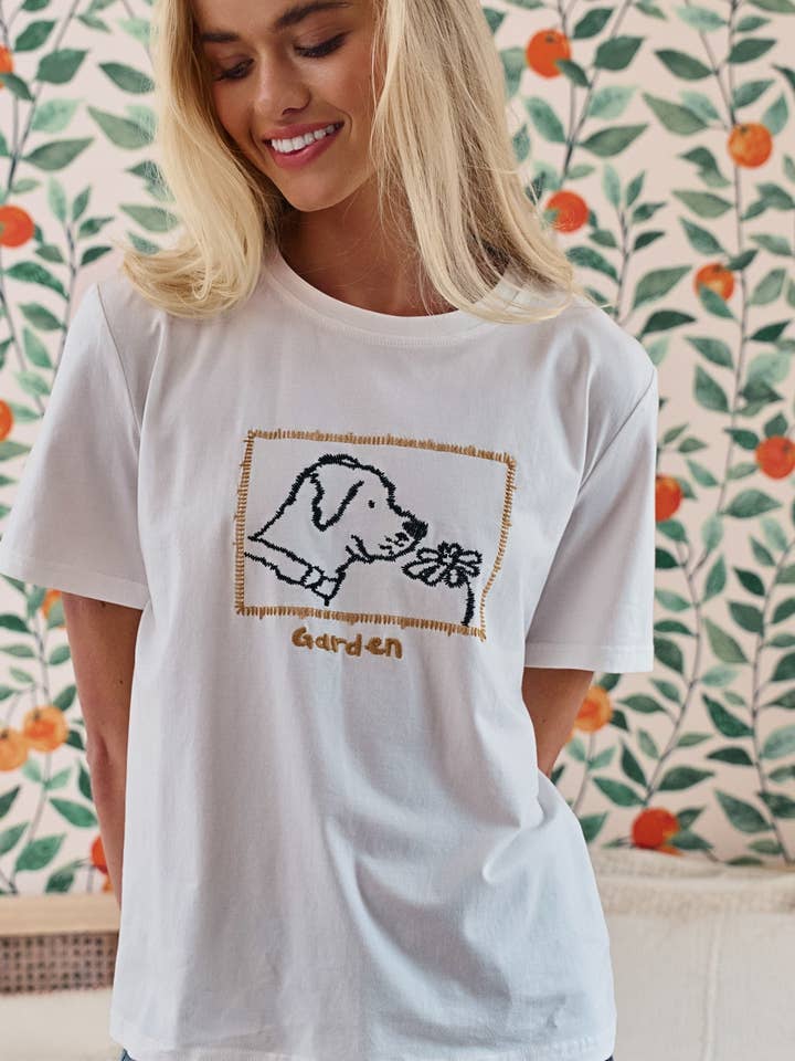 Garden Embroidered Dog Graphic T-shirt for wholesale by Fashion Week