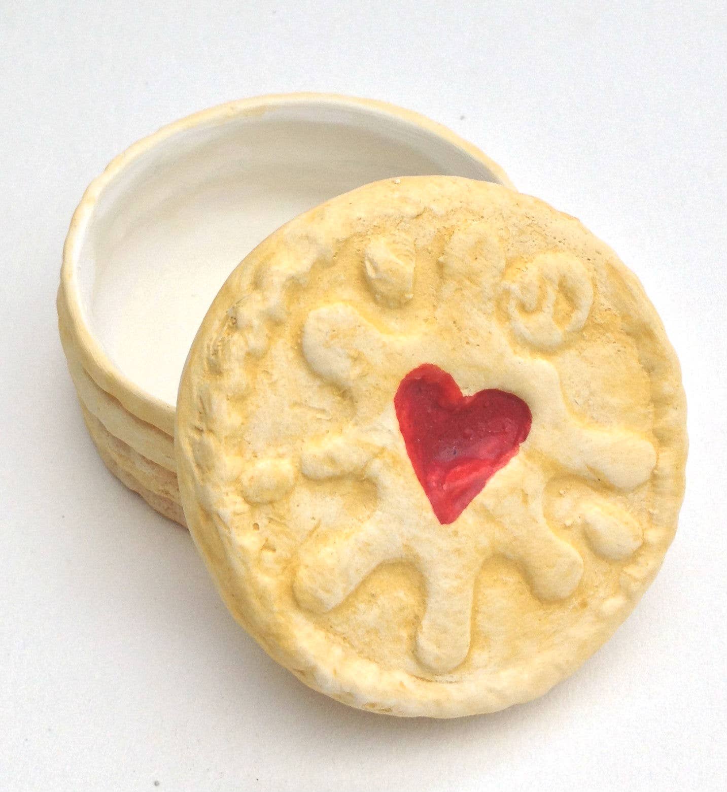 Merryfield Pottery – wholesale Jewellery box/organiser – C-Jammy Dodger Heart Biscuit Trinket Box