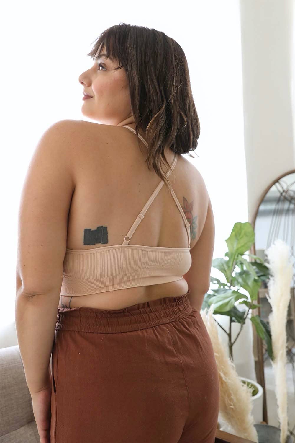 Leto Accessories - Wholesale Bralette - Women's - Chic Plus Size Crochet Lace Bralette with High Neck Design12