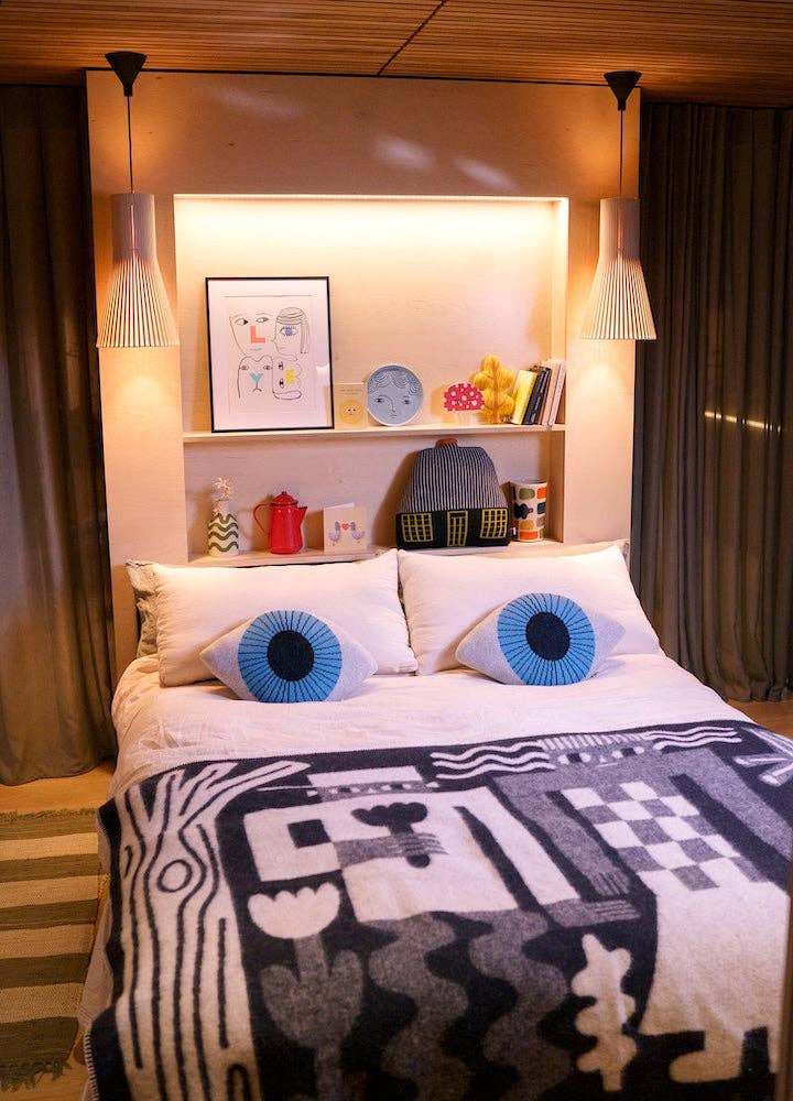 Donna Wilson – wholesale Throw blanket – Me and You Blanket3