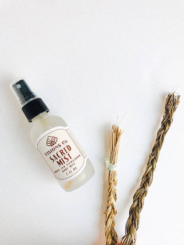 NEBBIA SACRA | ambra + legno di sandalo nebbia aromaterapica per la vendita all'ingrosso da parte di Visions Co.