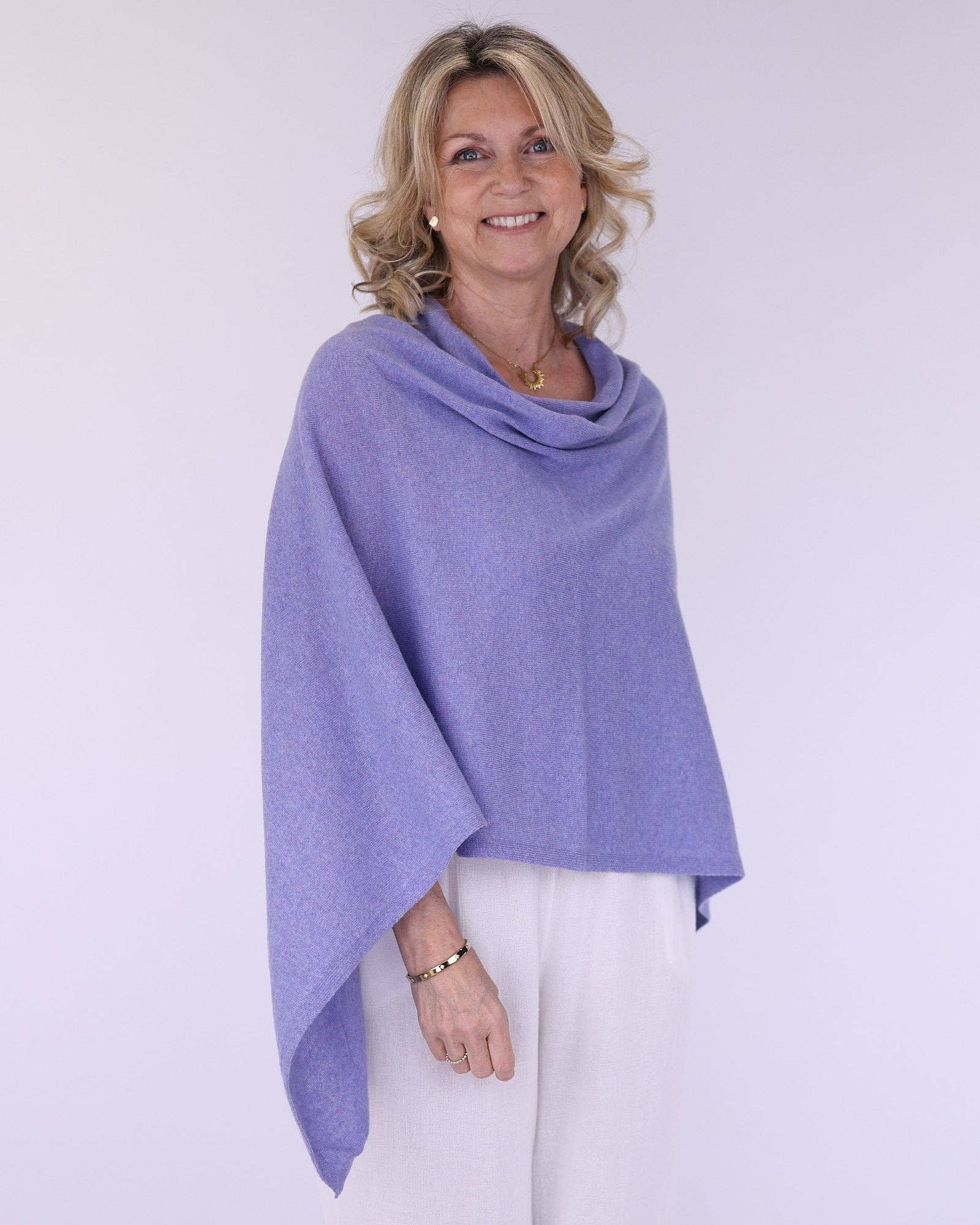 Cadenza Italy Ltd - Vente Poncho – femme - Poncho classique en mélange de cachemire0