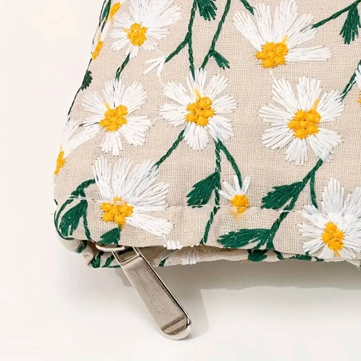 Ashlen – wholesale Make-up/cosmetic bag – EMBROIDERED FLOWERS MAKEUP BAG4