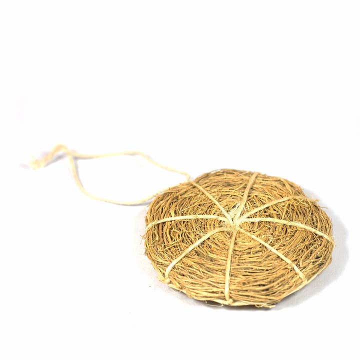 Vetiver Roots Scrub for wholesale by Lyfesutra GmbH