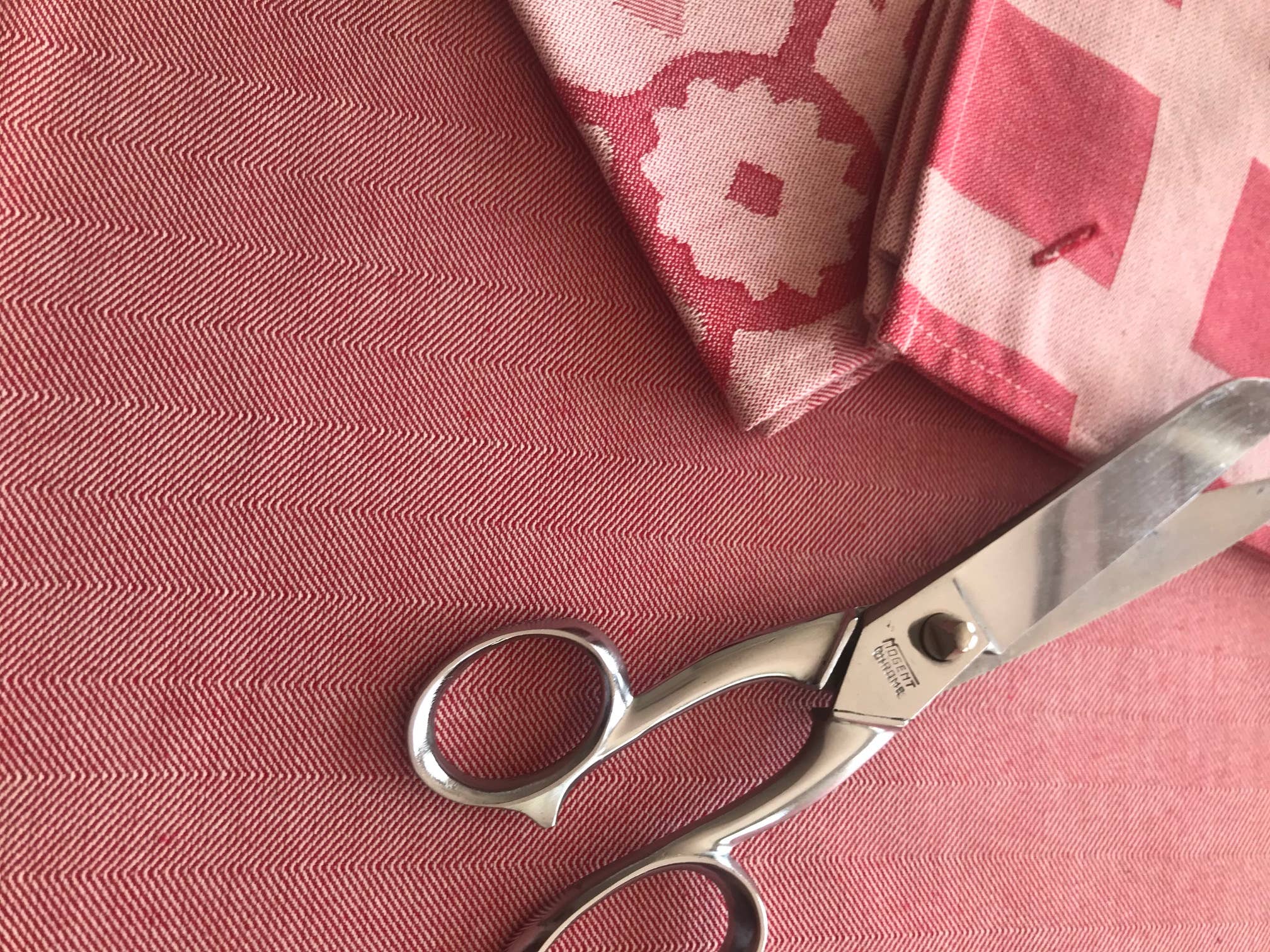 Dresseur de tables – Großhandel Geschirrtücher – HEN AU POT Geschirrtuch – 100 % Baumwolle15