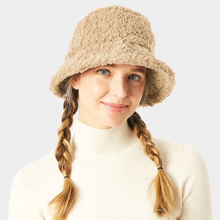 Sensibling Corp. – wholesale Bucket hat – Women's – Teddy Bear Bucket Hat