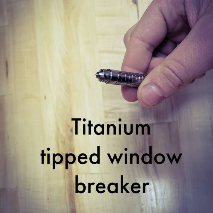 Cardstalked - Vendita all'ingrosso Portachiavi - Unisex - Penna portachiavi in titanio con rompi-finestra.3