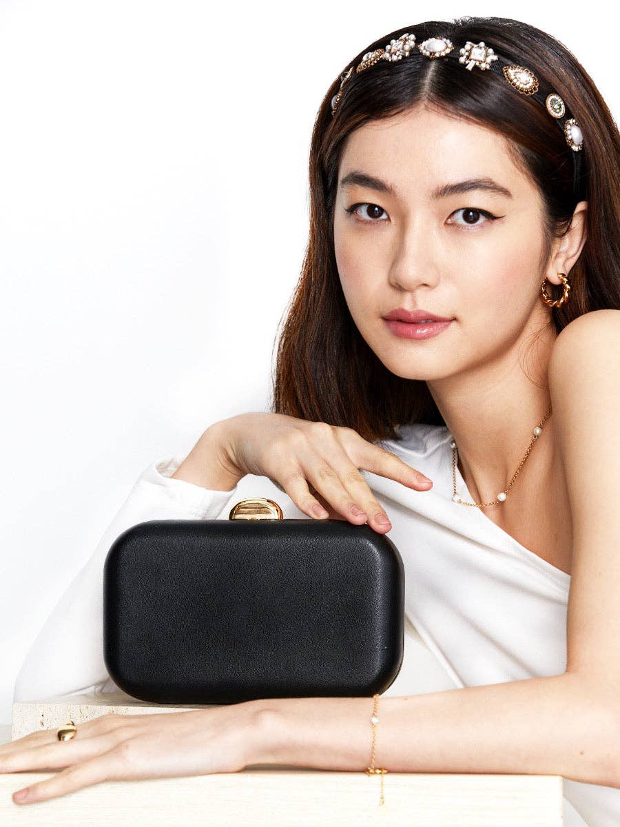 Angels Whisper Accessories - Wholesale Clutch bag – women's - Rhea Classic Box Clutch11