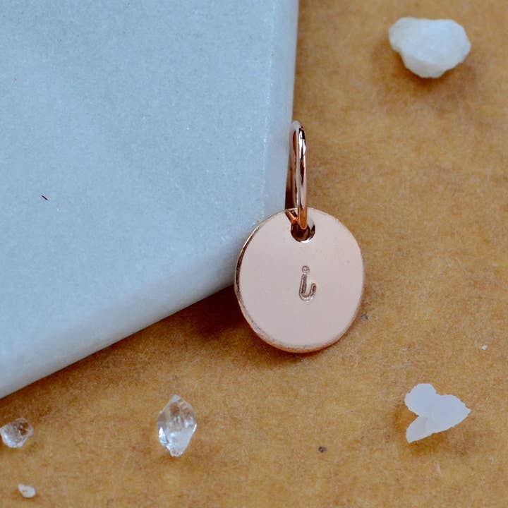 Foamy Wader - Venta al por mayor Abalorios/colgantes individuales - Set de abalorios con letra cursiva en minúscula, con letra cursiva, triple metal33