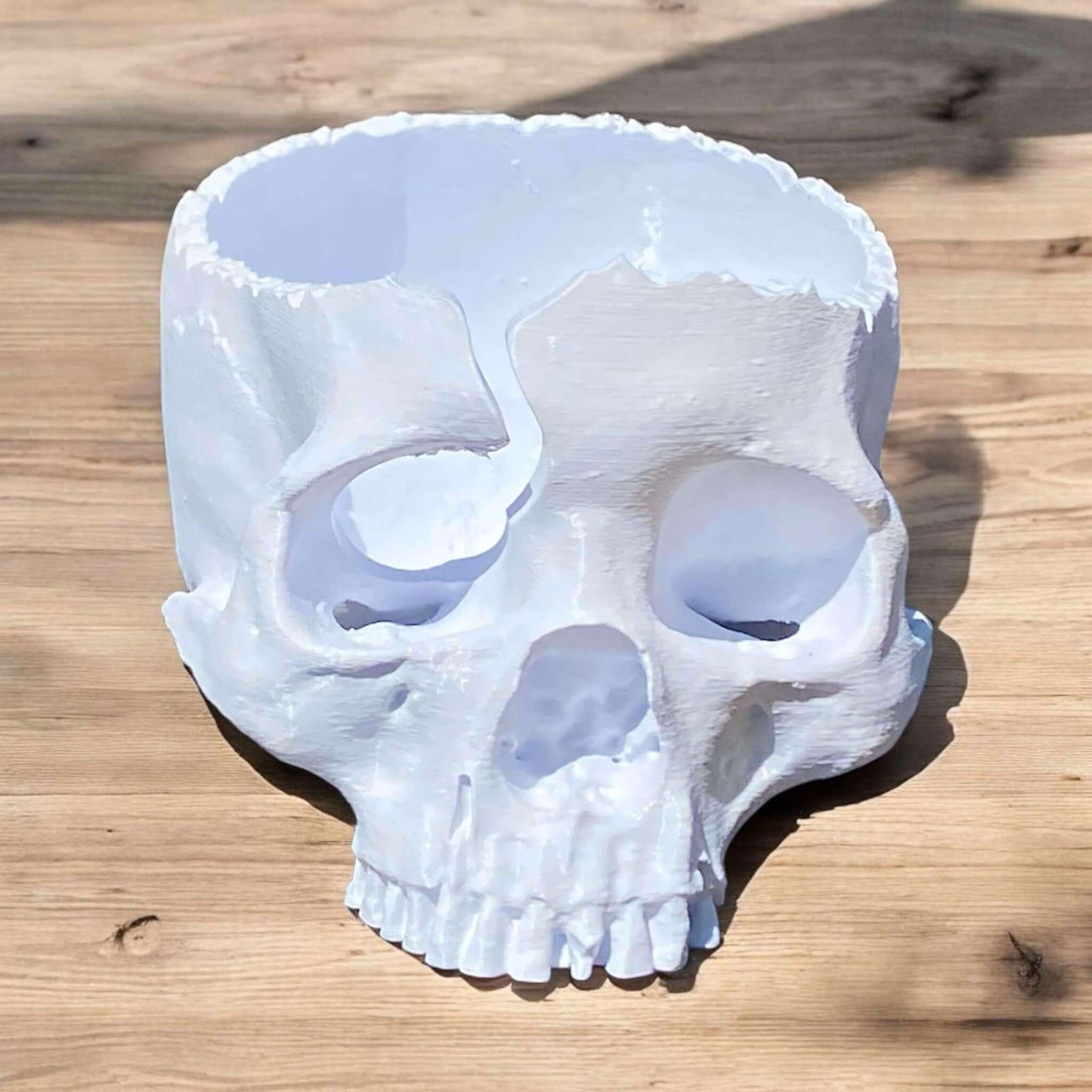 Loops And Layers - Wholesale Knitting/Crochet Supplies - Gothic Skull Yarn Holder - 3D Printed0