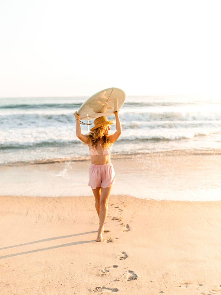 Short Hawaii - Petal pour la vente par Lady Dandelion