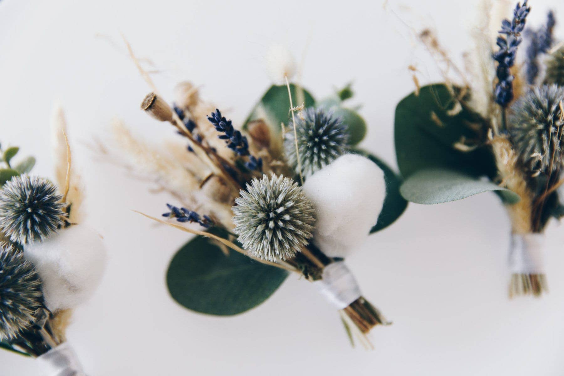 Hidden Botanics - Wholesale Artificial Flowers - Dried & Artificial Flowers Bridal Bouquet - Dark Green & White No. 29