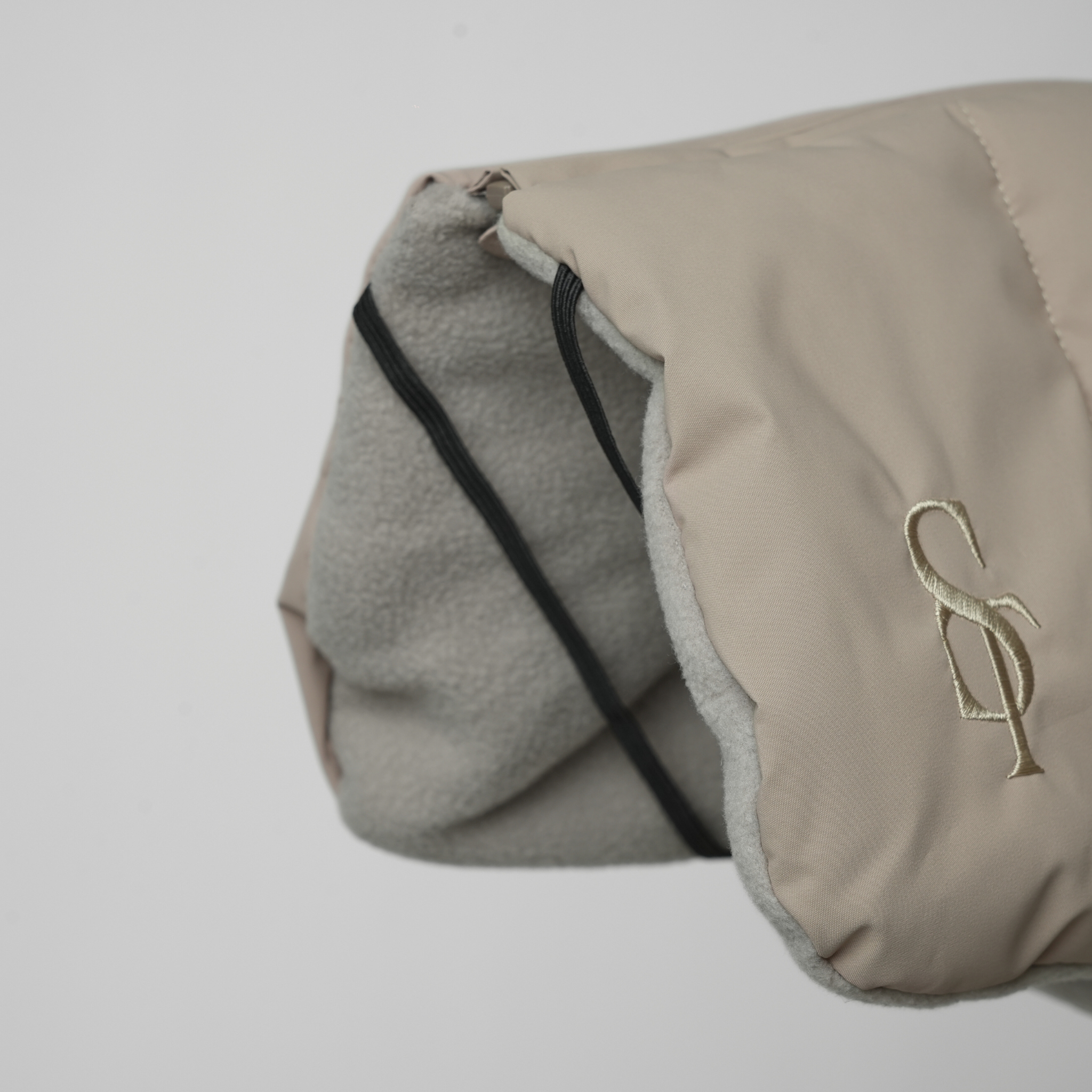 Staey – wholesale Pet coat – Dog – Vera Dog Coat with Harness | Sand8