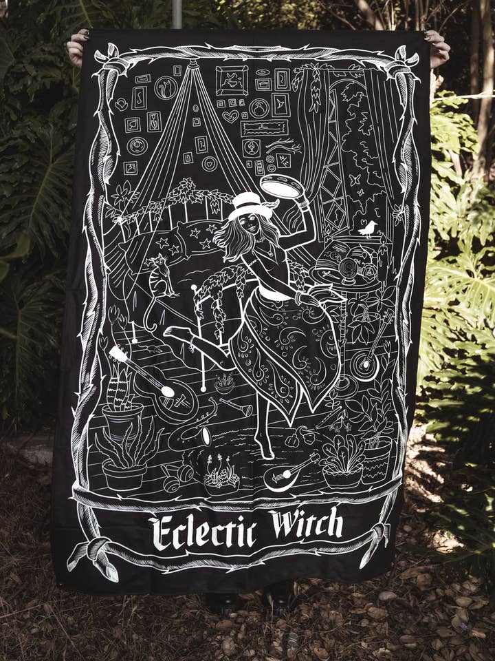 Arazzo Oracolo Strega Eclettica per la vendita all'ingrosso da parte di The Pretty Cult
