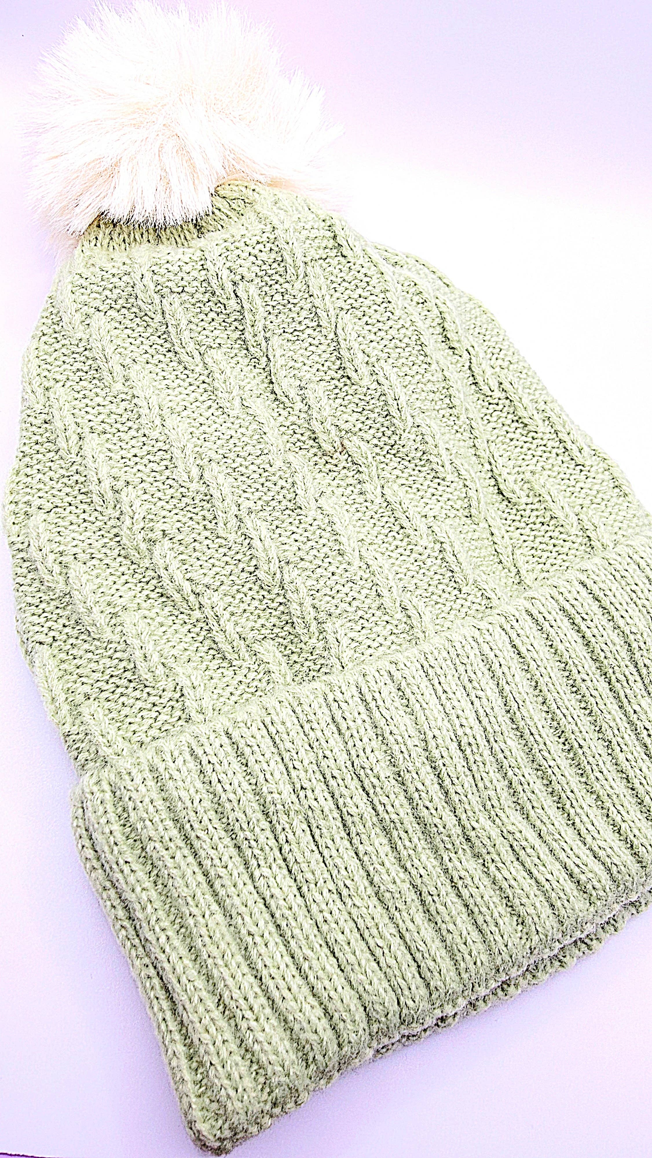 Arya Jewellery Wholesale - Venta al por mayor Gorro de lana - Mujer - Pack de 12 gorros de punto grueso con pompón.1