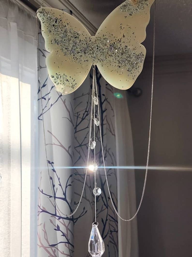 Grey Stone boutique - Wholesale Suncatcher - Handmade Butterfly Crystal Suncatcher, Rainbow Maker2