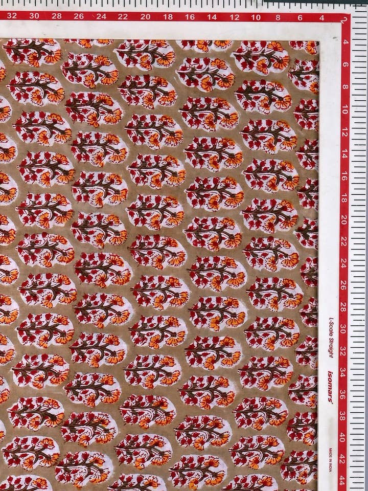 Tissus imprimés au bloc à la main - Tissu fait main Yardage, tissu fabriqué à la cour pour la vente par Jai Texart LLP